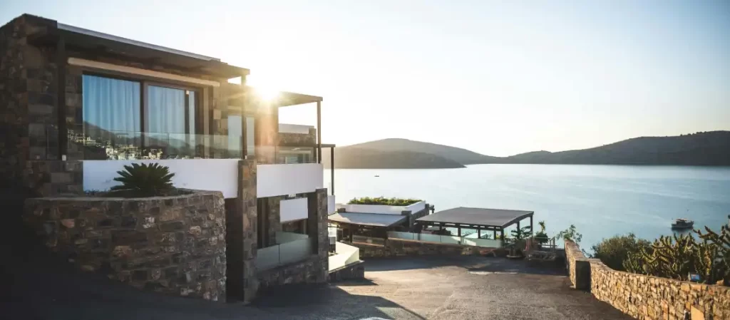 In-depth analysis of how location affects property valuation in Australia